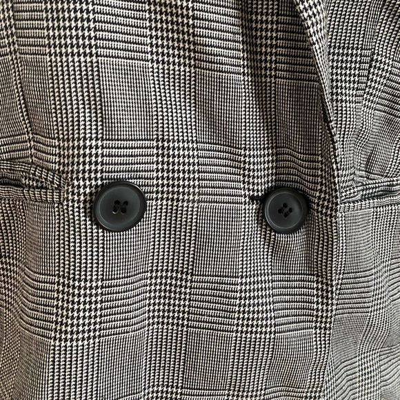 Pinstripes Blazer - Picture 7 of 7